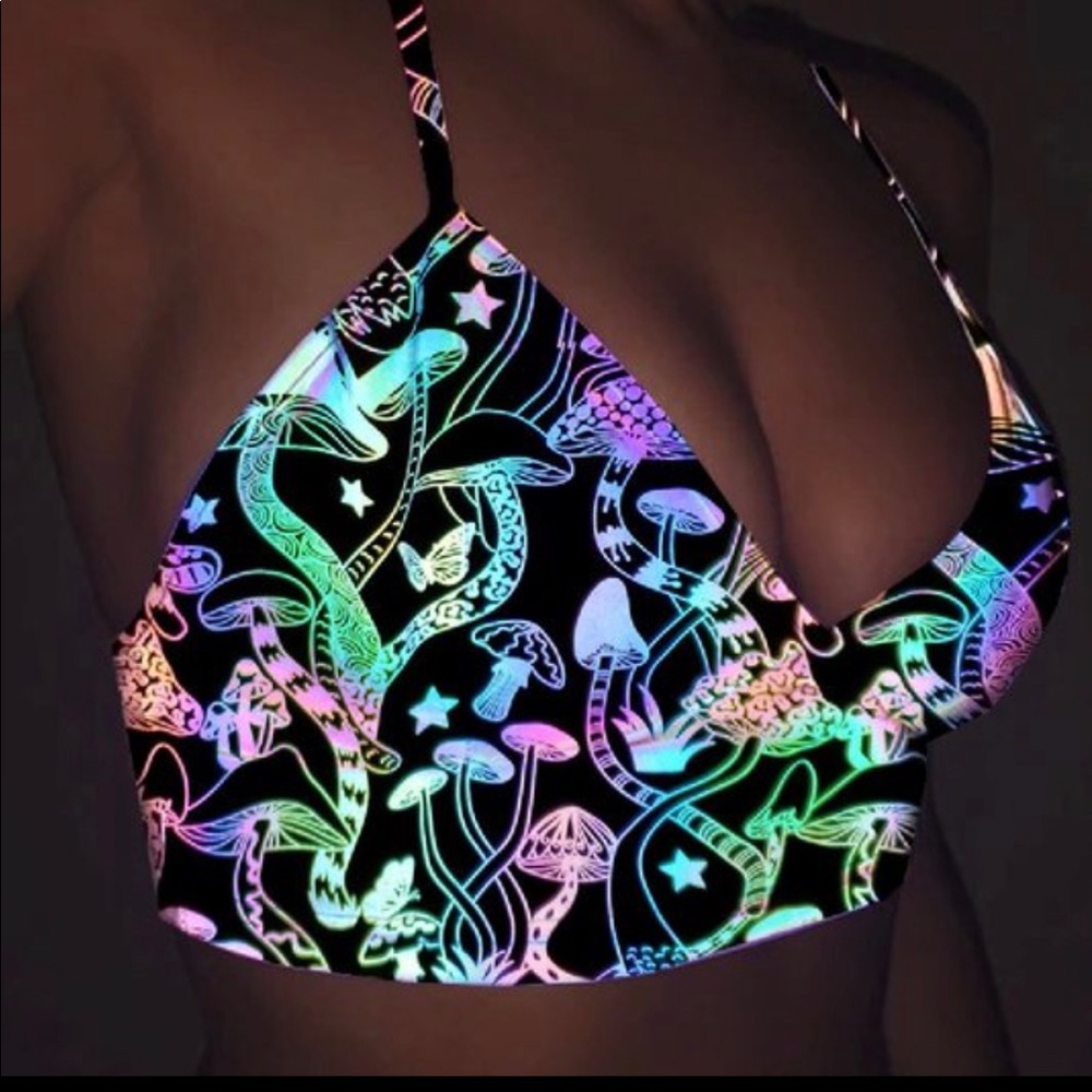 Reflective psychedelic mushroom top
